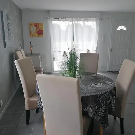 Independant, Parking Prive, 600m Du Circuit