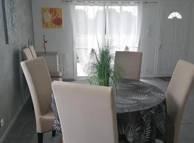 Indépendant, Parking Privé, 600m Du Circuit