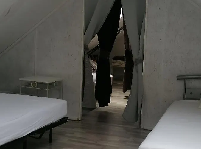 Indépendant, Parking Privé, 600m Du Circuit Appartamento Arnage